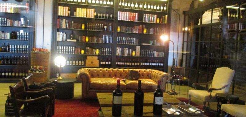 Biblioteca de las Bodegas Solar de Samaniego